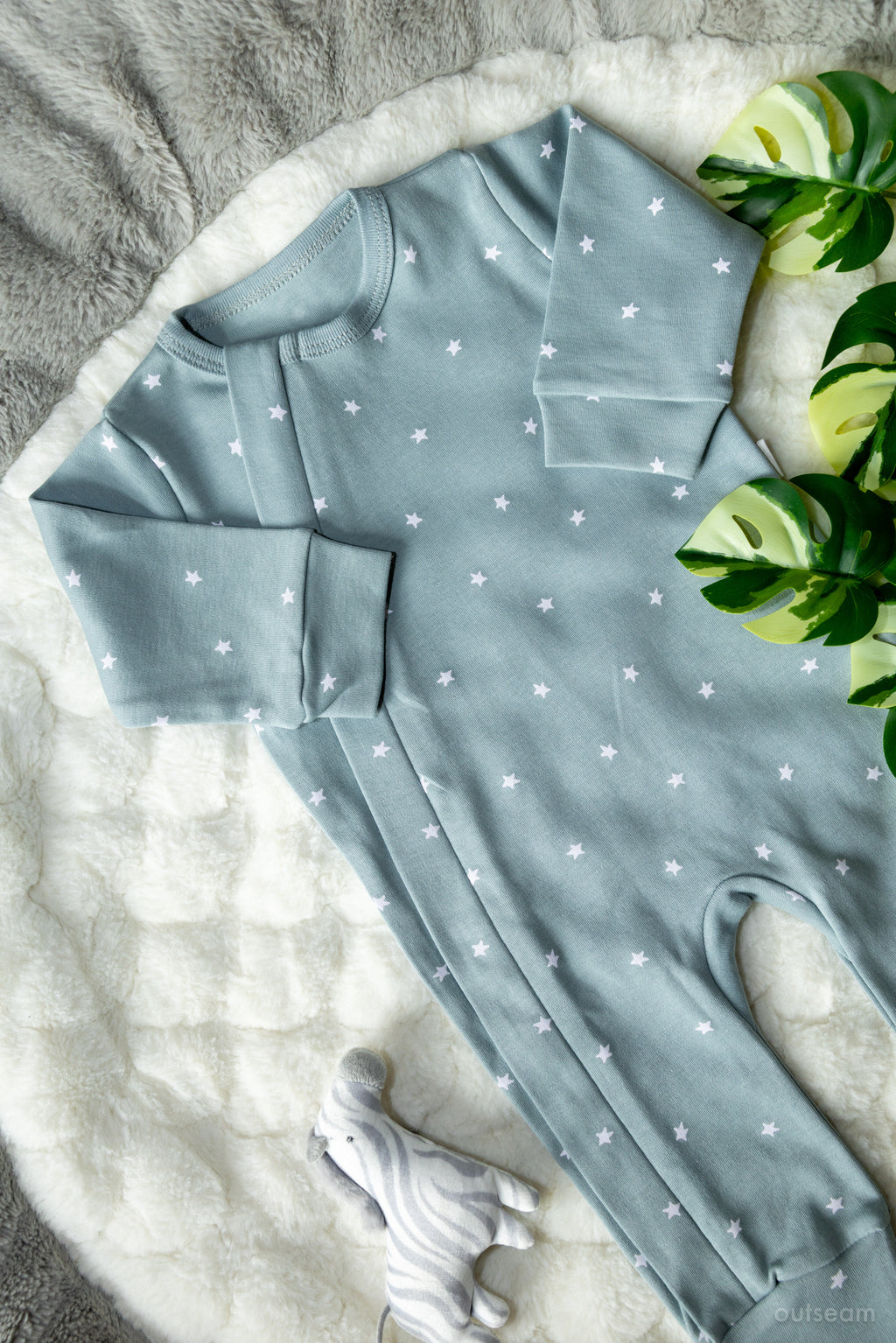 Outseam Romper Grey — detail view 2