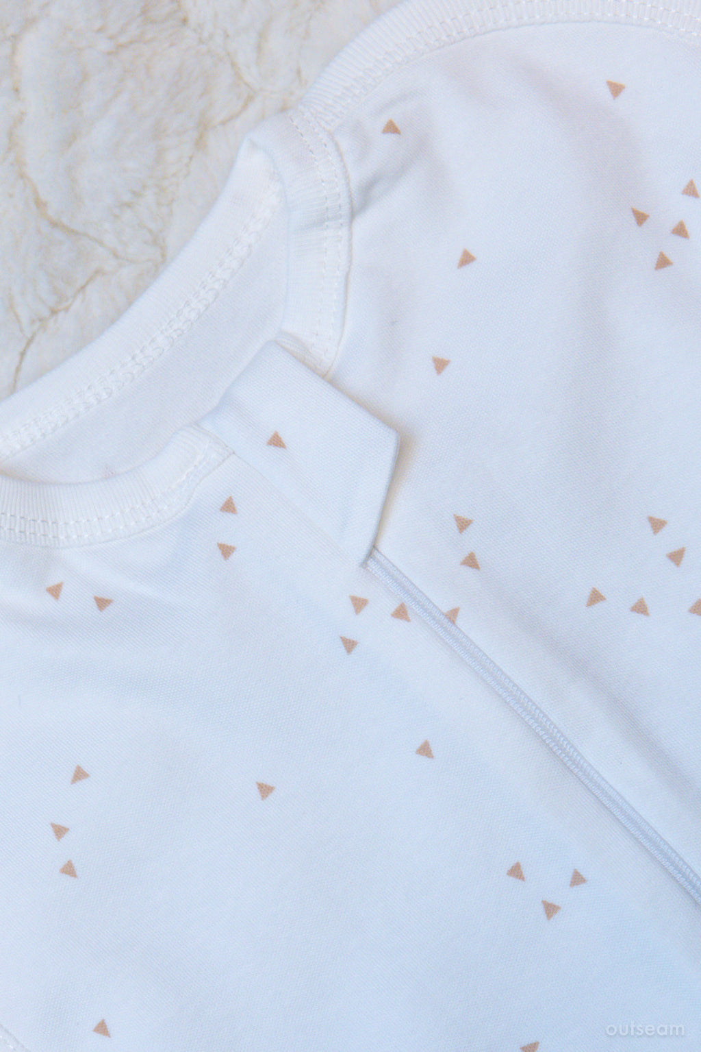 Outseam Newborn Sleep Cocoon Geometry — detail view 3